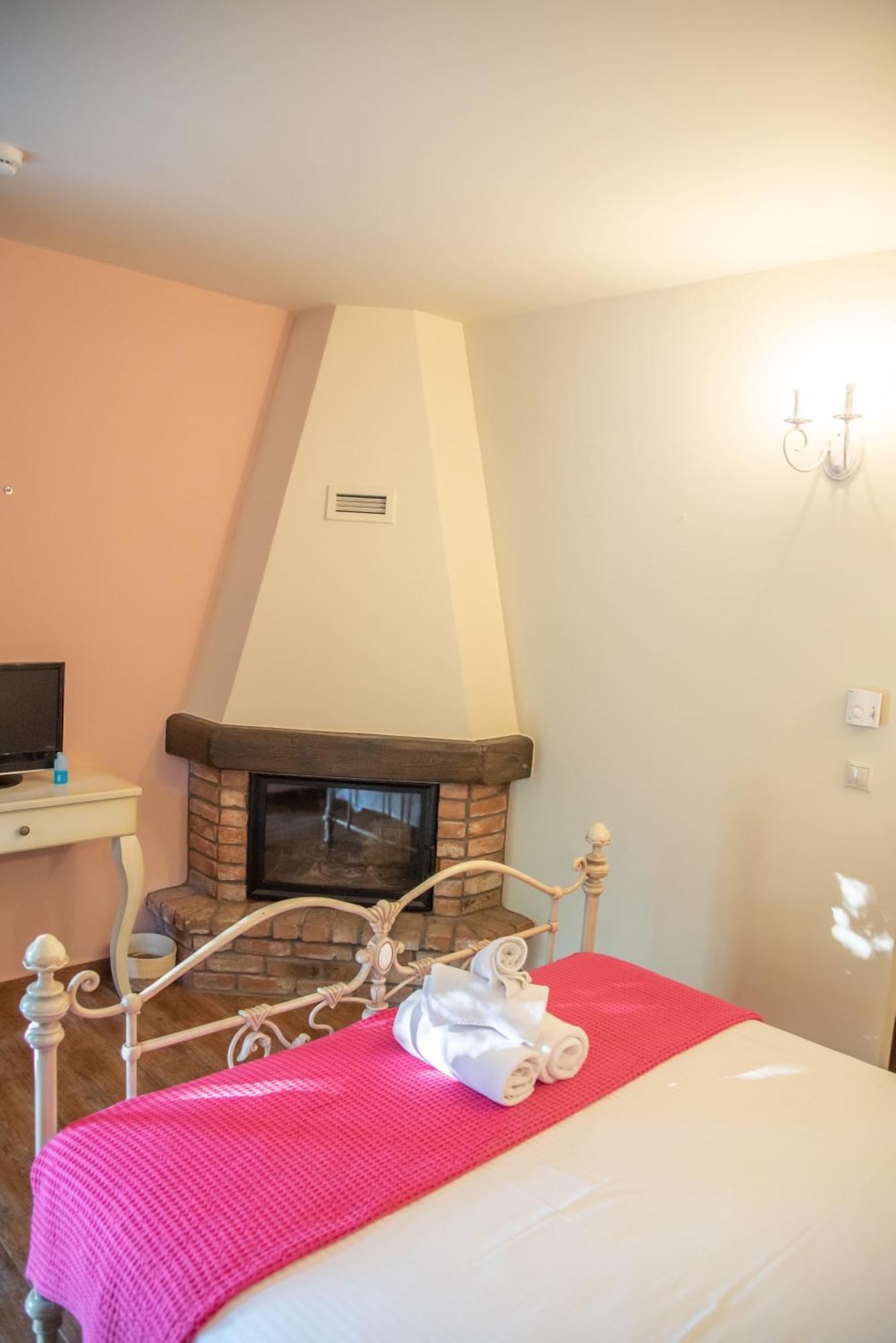 Imon Wellness Apartment Palaios Panteleimonas Luaran gambar
